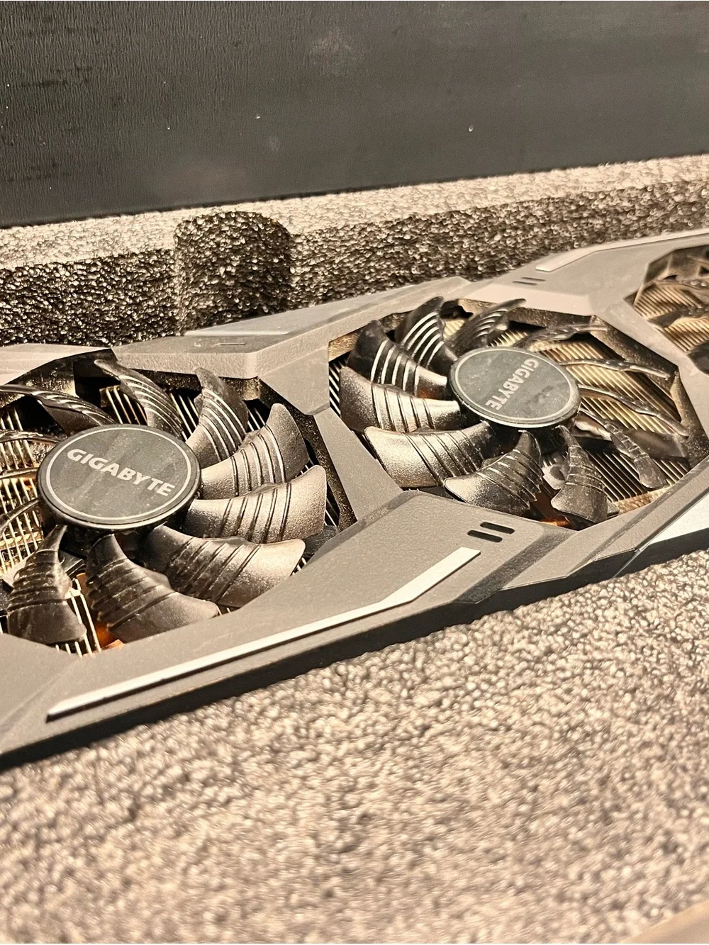 Gigabyte Raydeon rxd 5600xt